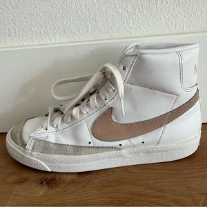 NIKE Blazer Mid ‘77 Shoes